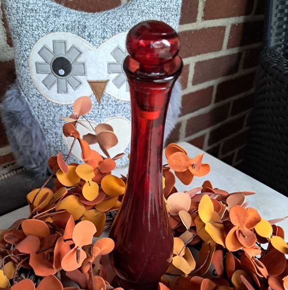 Vintage Viking Style Swung Glass Bud Vase MCM Red Yellow 12" Art & Avon Vase - Picture 15 of 16